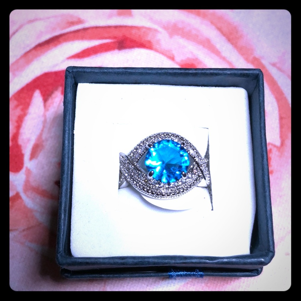 Bright blue statement cocktail fashion ring